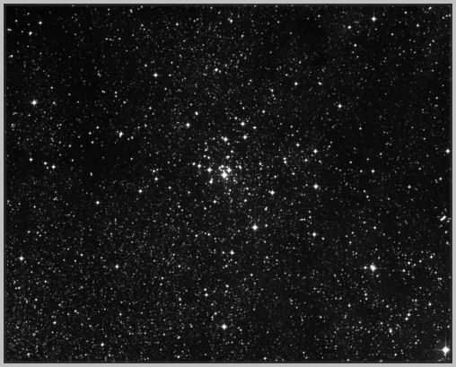 m21-STScI Digitized Sky Survey-cr (50K)